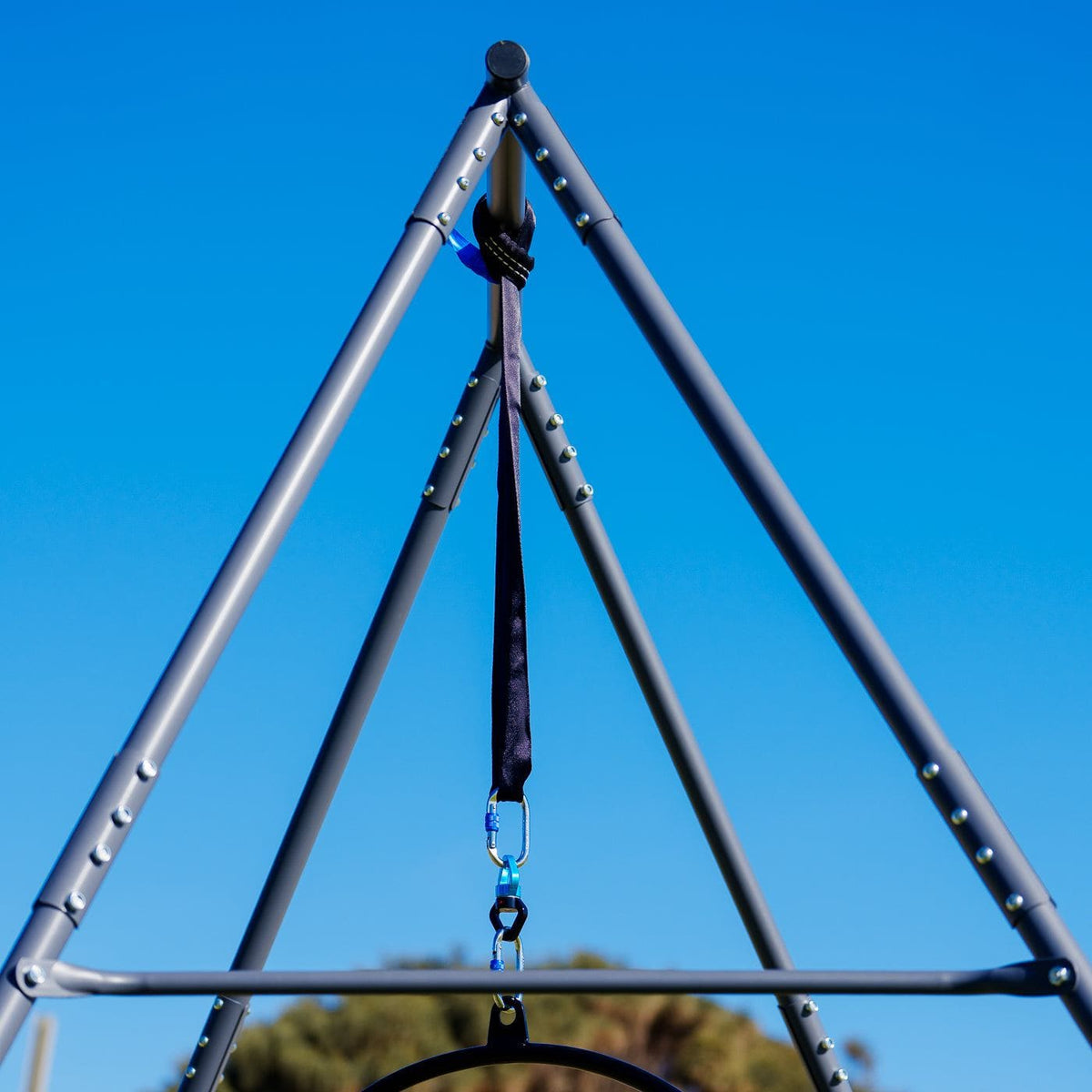 MEMAX Aerial Stand Trapezium - 2.75M Height