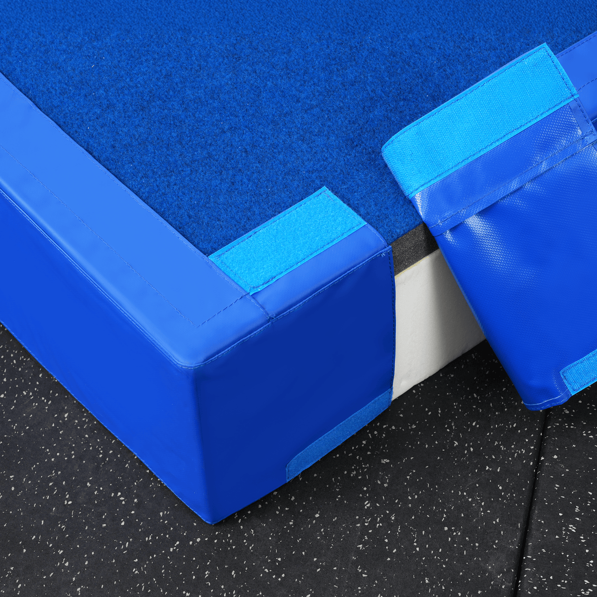 MEMAX Carpeted Safety Mat - 20cm Thickness