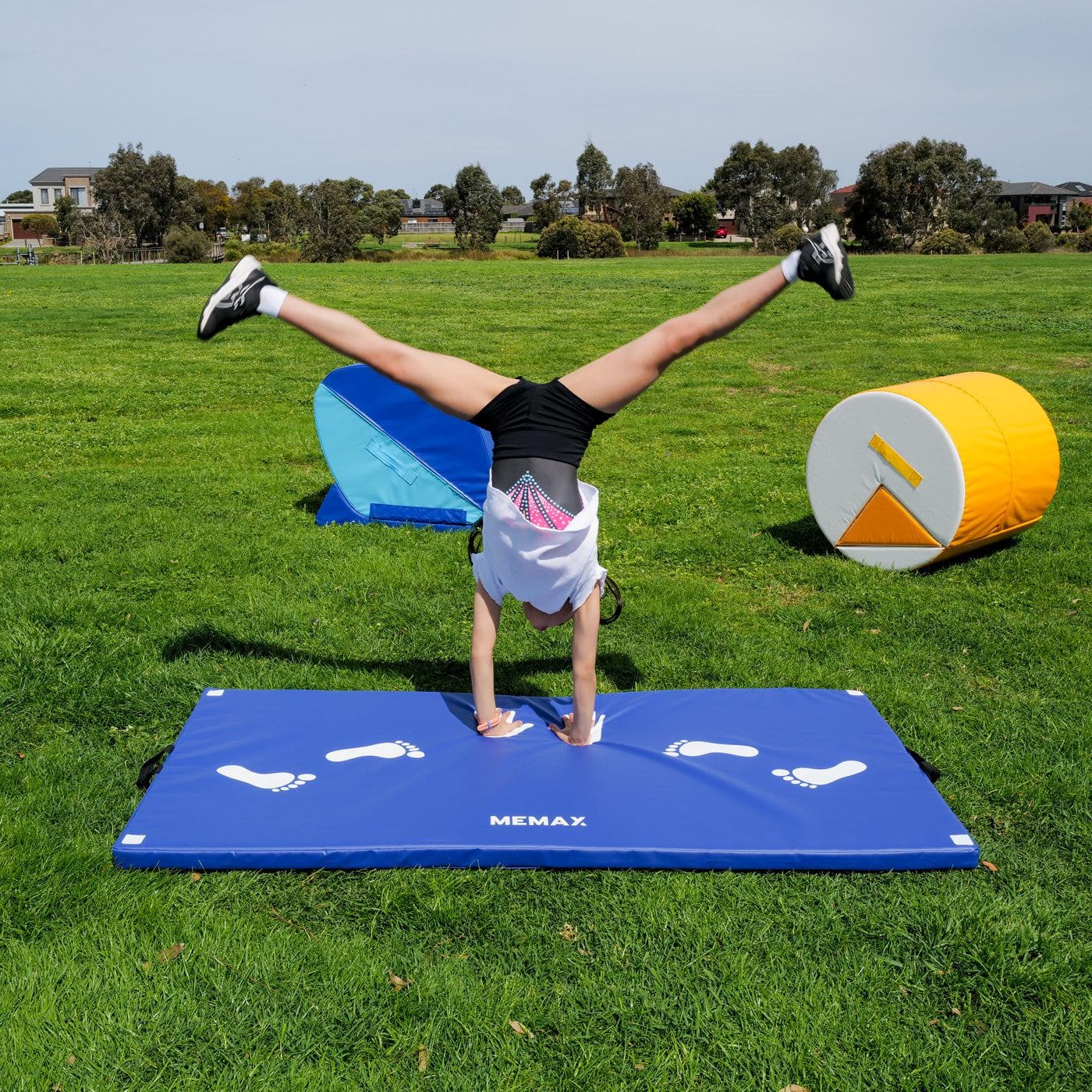 MEMAX Double-Sided Cartwheel/Lunge Mat