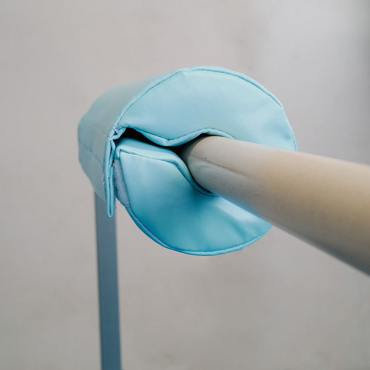 MEMAX Gymnastics Bar Pad - Protective Sleeve for Gymnastics Bars, Uneven Bars or Parallel Bars